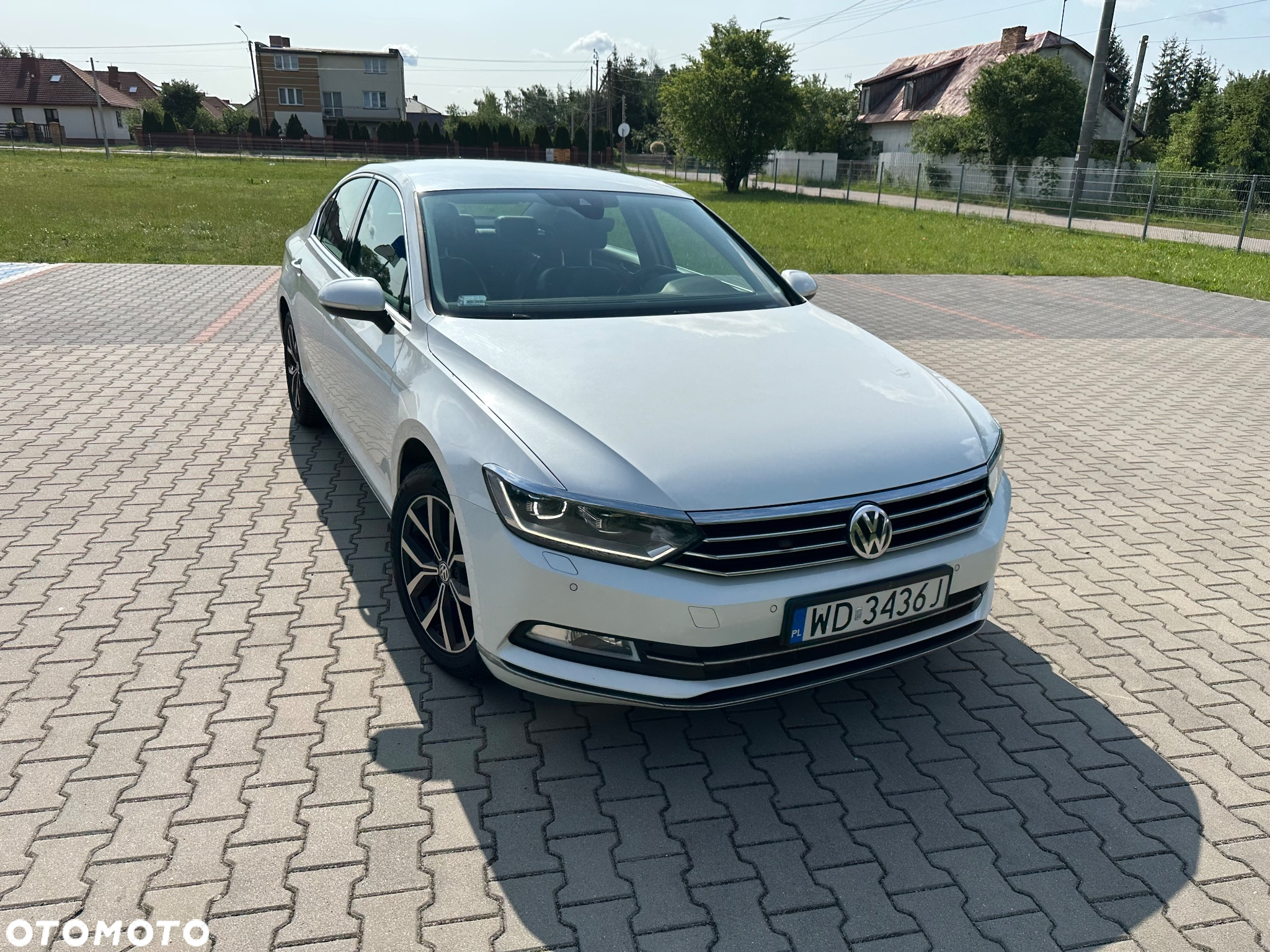 Volkswagen Passat 1.8 TSI BMT Highline - 2