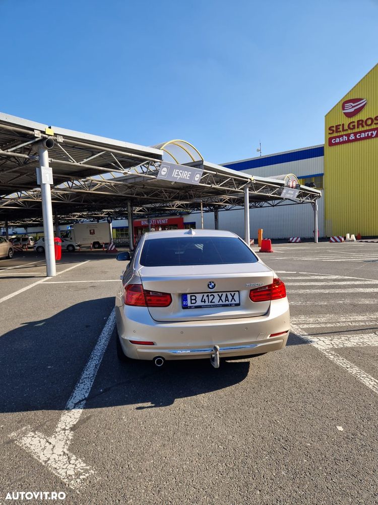 BMW Seria 3 318d - 5