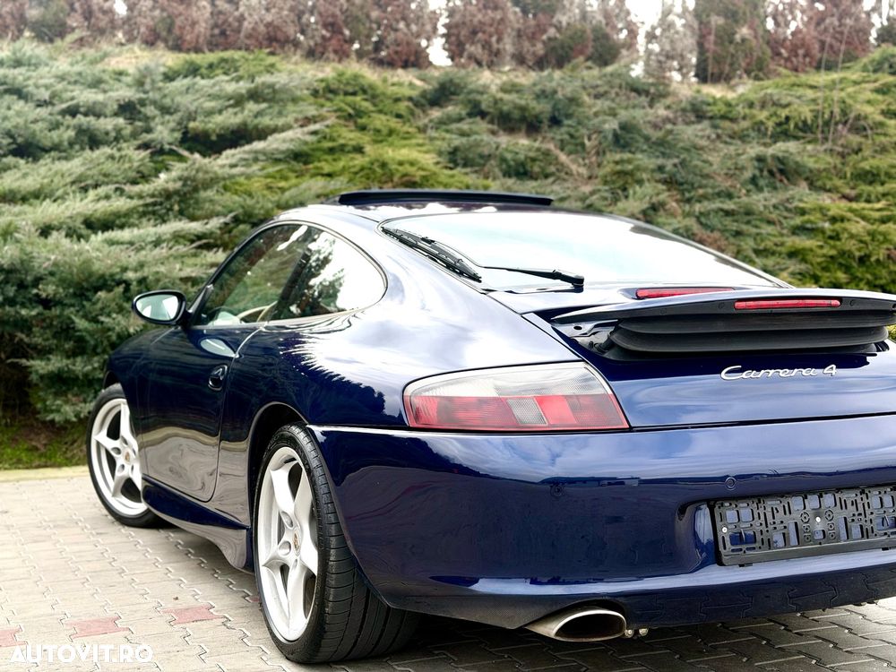 Porsche 911 - 12