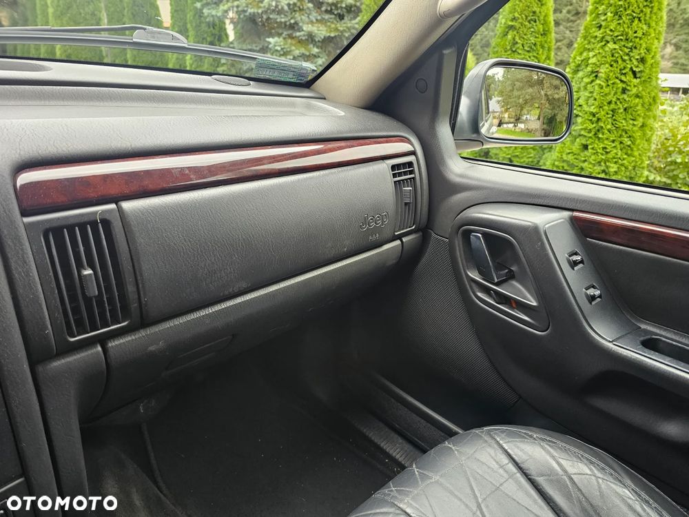 Jeep Grand Cherokee 2.7 CRD Limited - 28