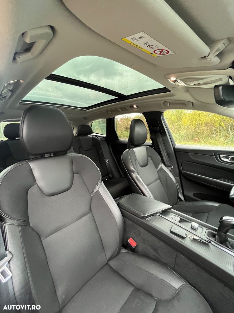 Volvo XC 60 - 28