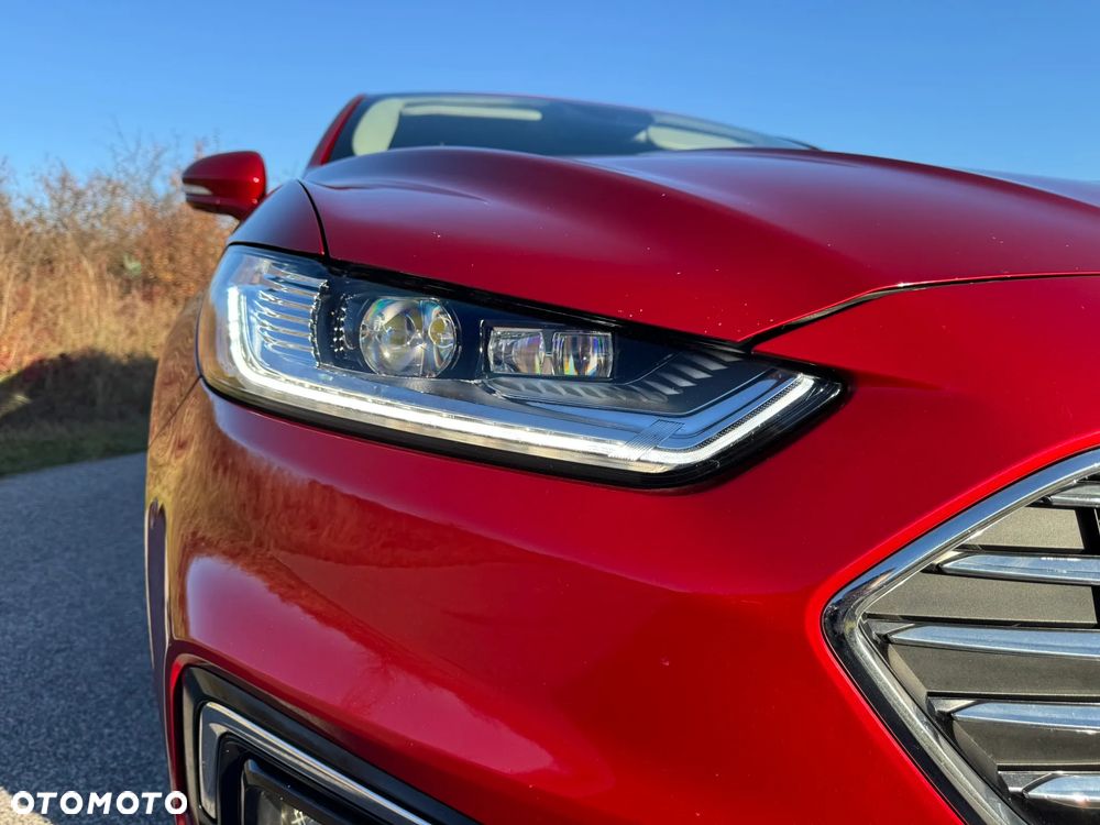 Ford Mondeo - 8