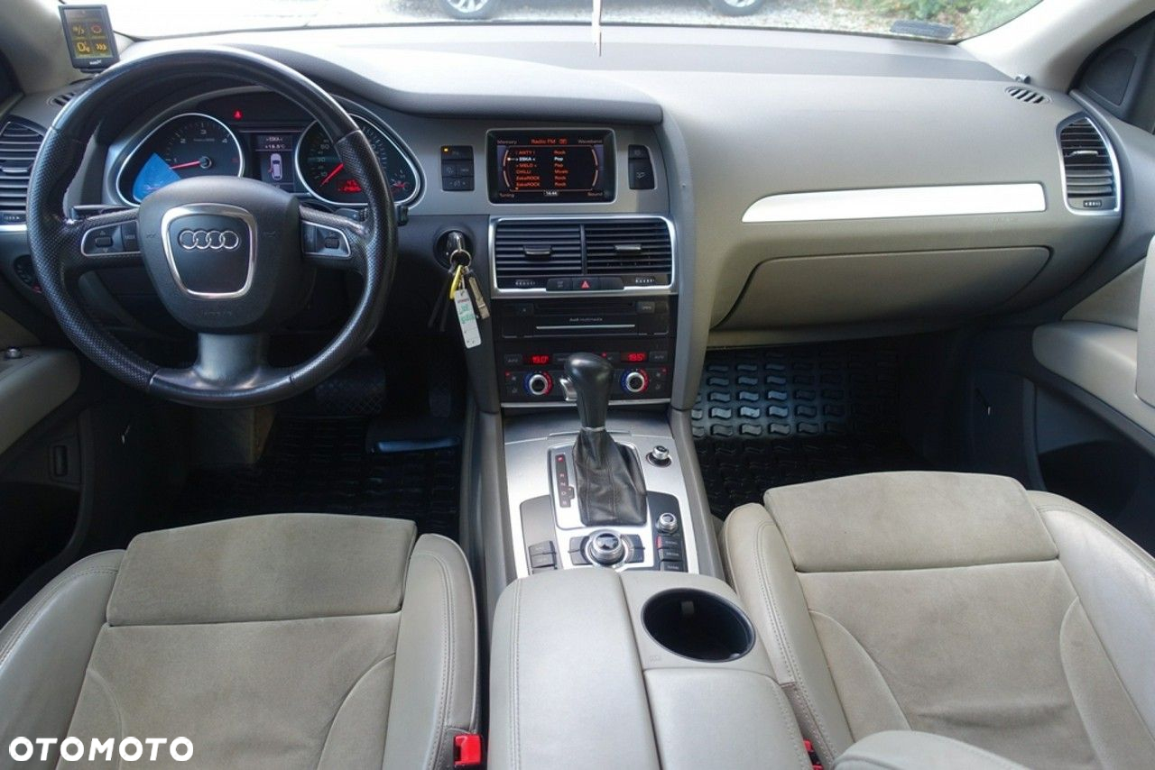 Audi Q7 - 18