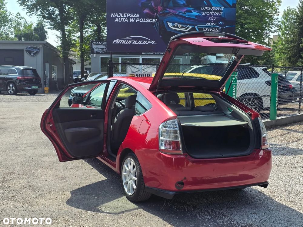 Toyota Prius 1.5 VVT-i Sol - 7