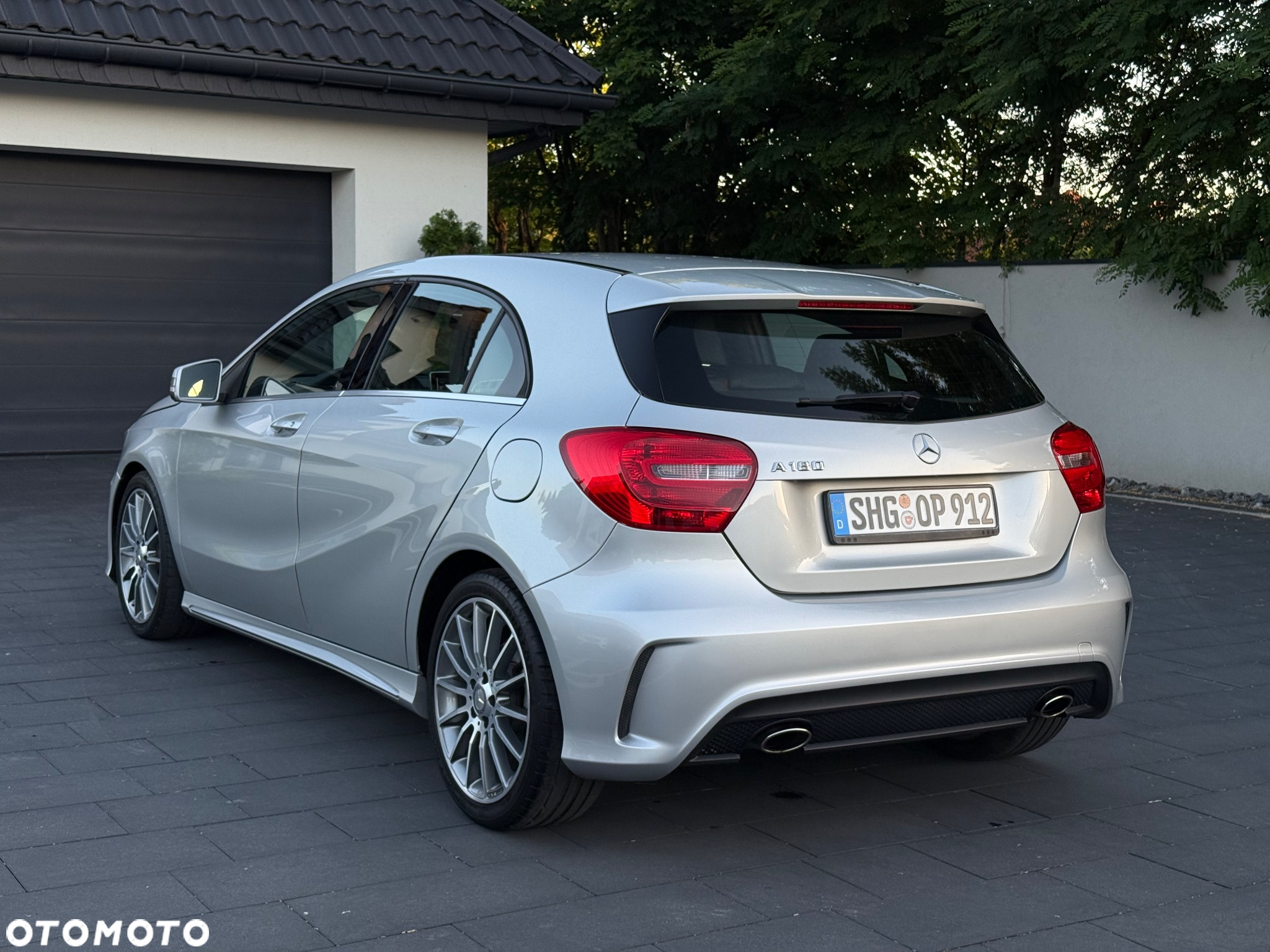 Mercedes-Benz Klasa A 180 AMG Line - 10