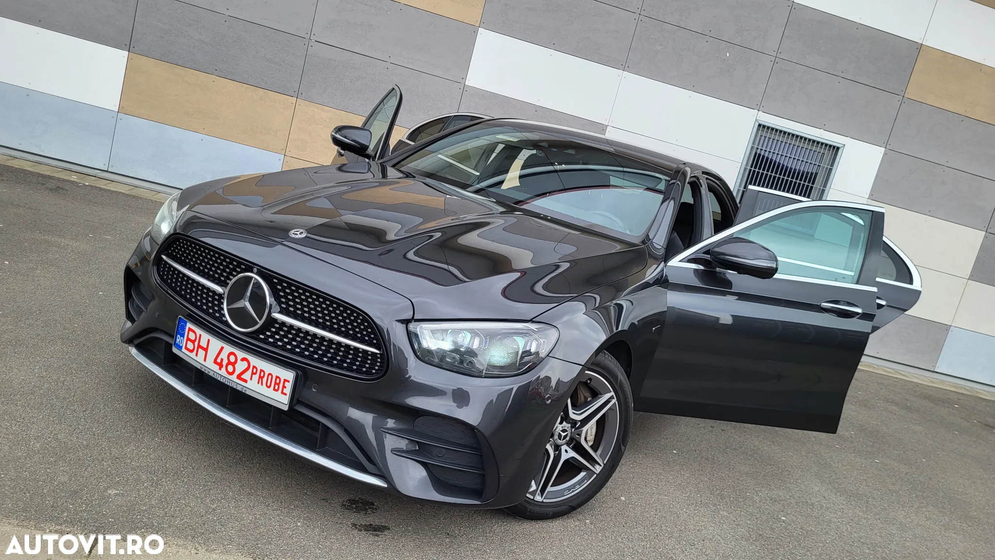 Mercedes-Benz E - 6