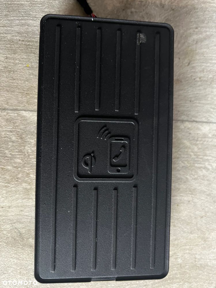 AUDI A3 8Y LIFT VW SEAT SKODA CUPRA 2024 ŁADOWARKA INDUKCYJNA 4N0035502D - 2