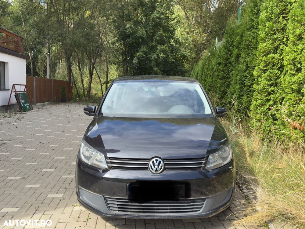 Volkswagen Touran - 1