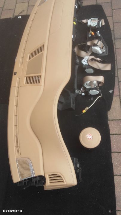 PANAMERA 970 DESKA KOKPIT PODUSZKI PASY - 3