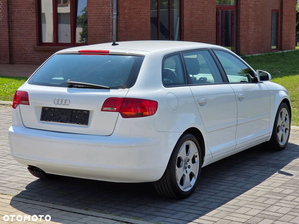 Audi A3 Sportback 1.9 TDI DPF Ambiente - 5