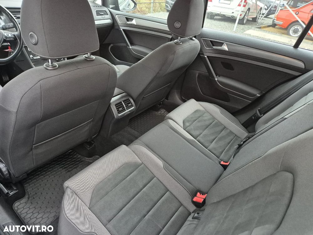 Volkswagen Golf 1.5 TSI Comfortline - 10