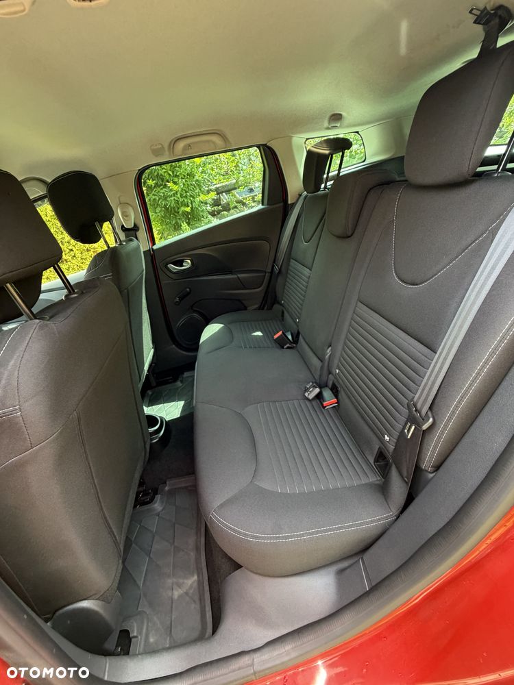 Renault Clio 1.2 16V Limited - 20