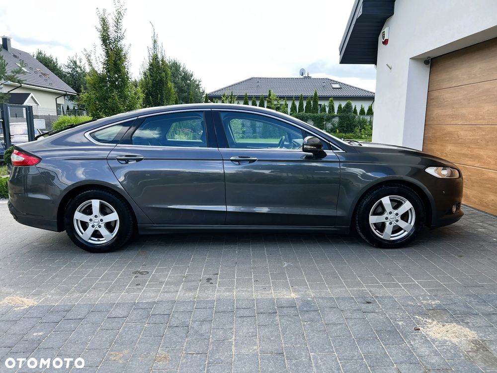 Ford Mondeo - 40