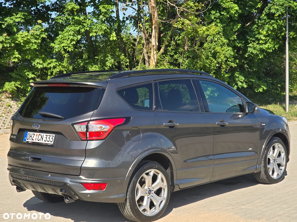 Ford Kuga 2.0 TDCi 4x4 ST-Line - 41
