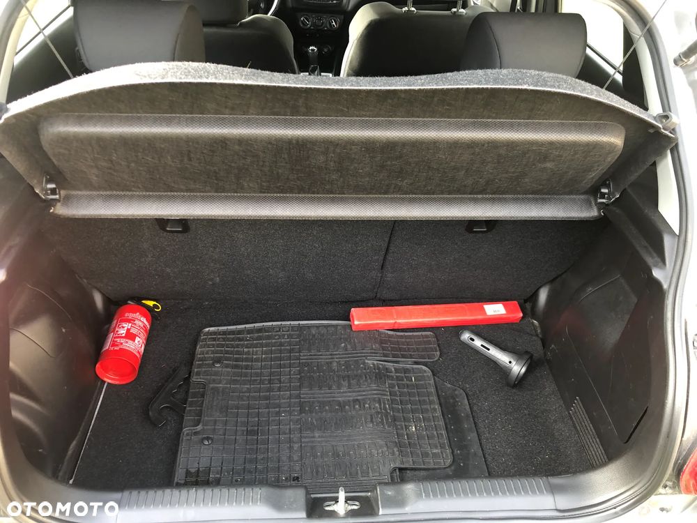 Suzuki Swift - 10