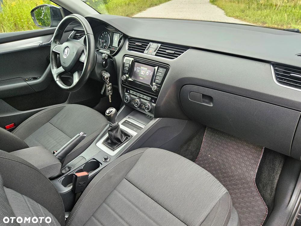 Skoda Octavia 2.0 TDI Edition - 7