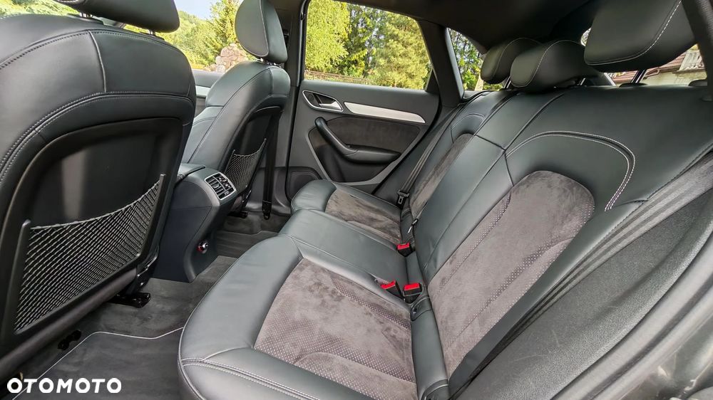 Audi Q3 2.0 TFSI Quattro S tronic sport - 25