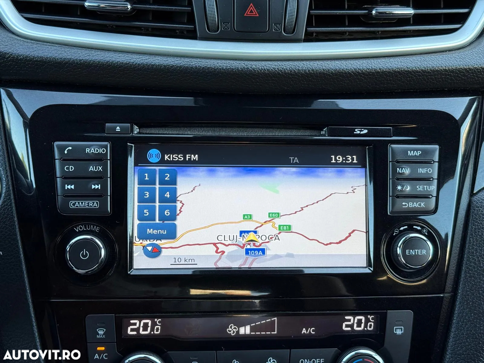 Nissan Qashqai 1.5 DCI N-Connecta - 33