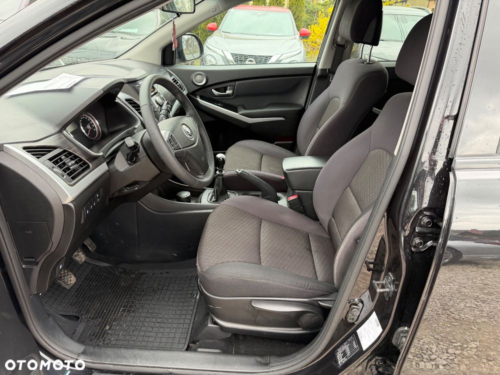 SsangYong/KGM Korando 2.0 e-XDi Quartz - 29