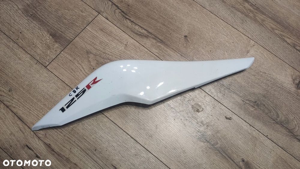EU OSŁONA OGON PRAWY TYŁ HONDA CBR 125 11- KOLOR - 1