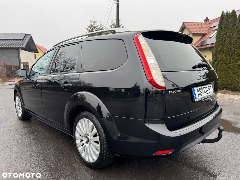 Ford Focus 1.6 TDCi DPF Titanium - 10