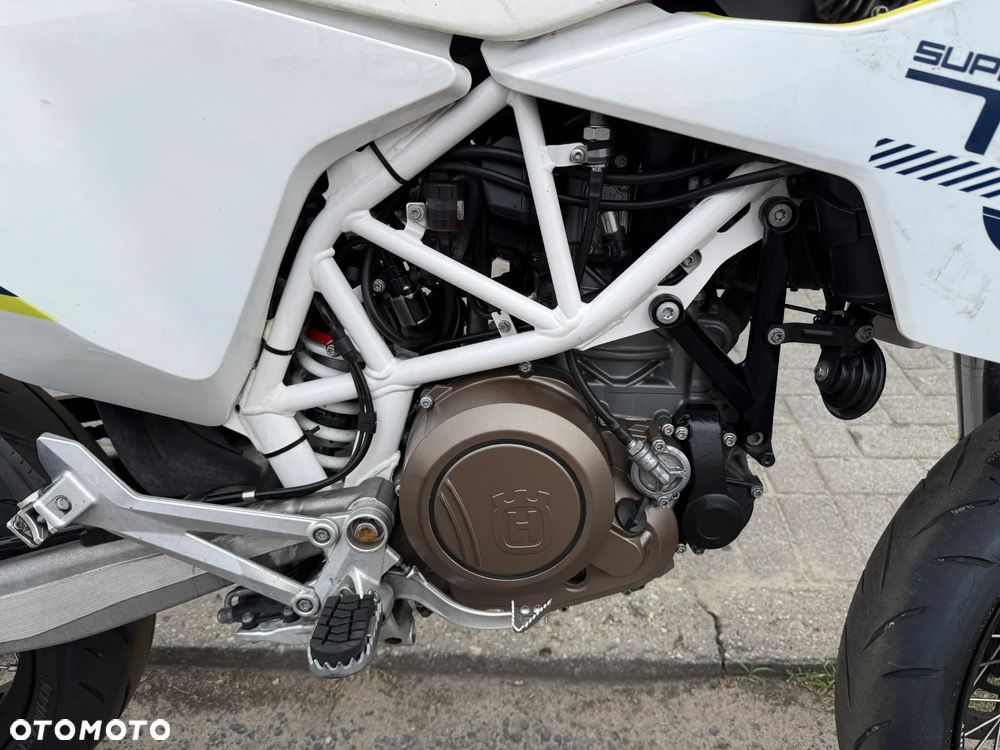 Husqvarna 701 - 18