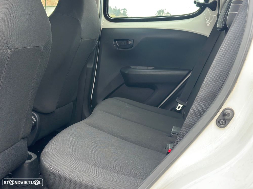 Peugeot 108 1.0 VTI Active ETG5 - 28