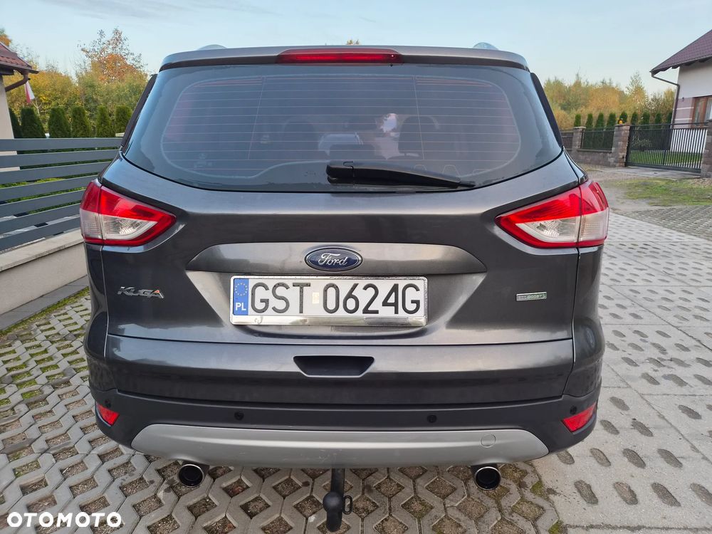 Ford Kuga 1.5 EcoBoost 2x4 Titanium - 8
