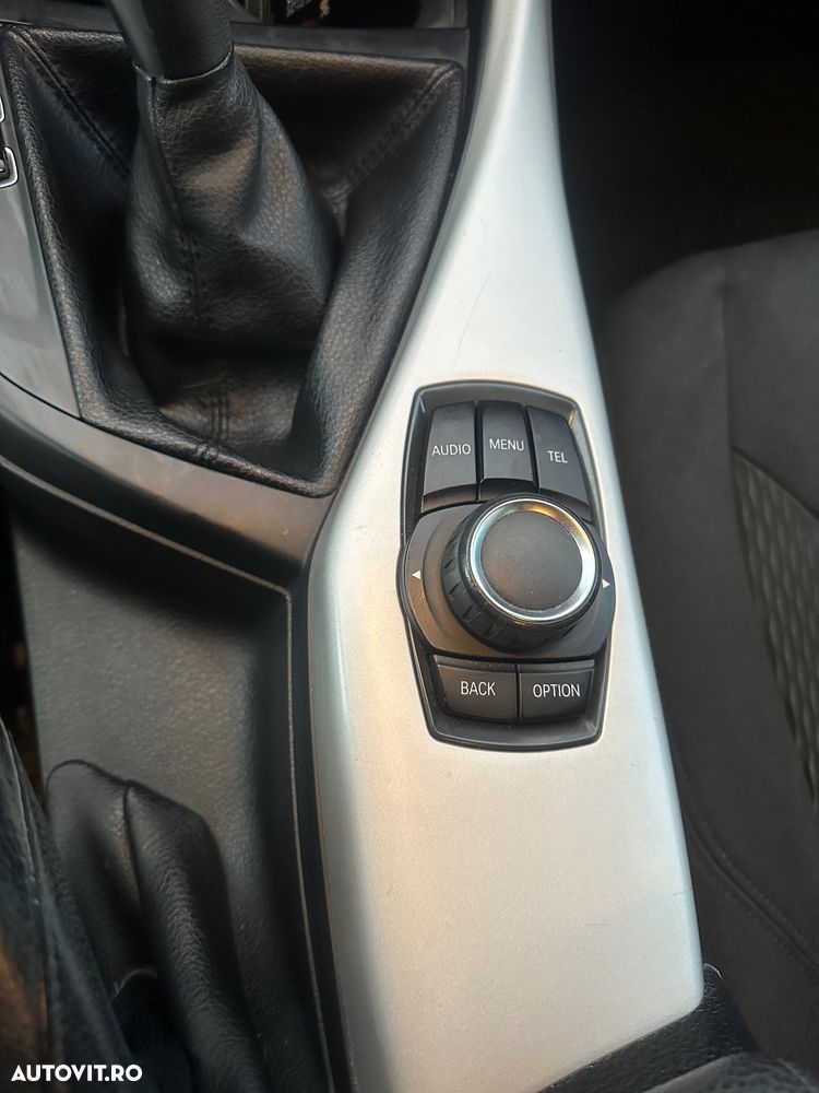 BMW Seria 1 116i - 8