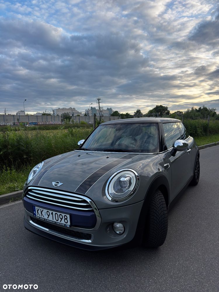 MINI Cooper Standard - 5