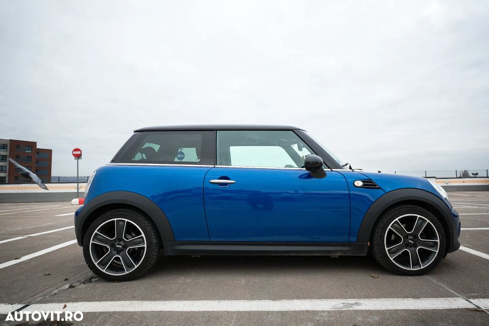 Mini Cooper Standard - 12