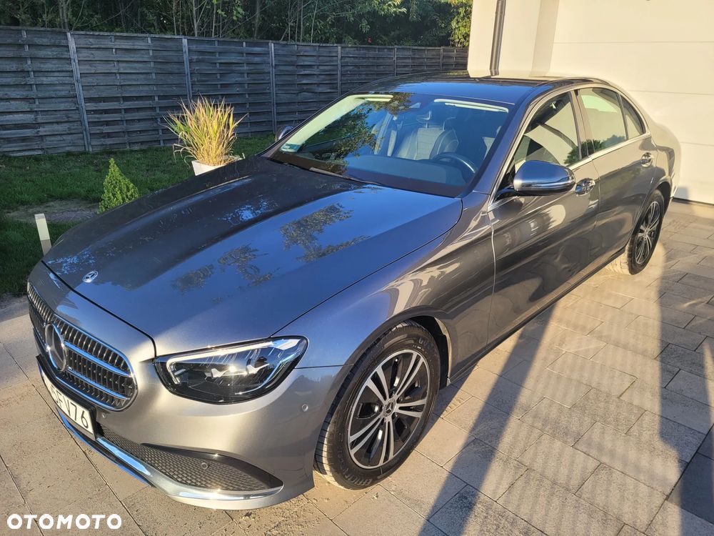 Mercedes-Benz Klasa E 220 d 4-Matic - 6