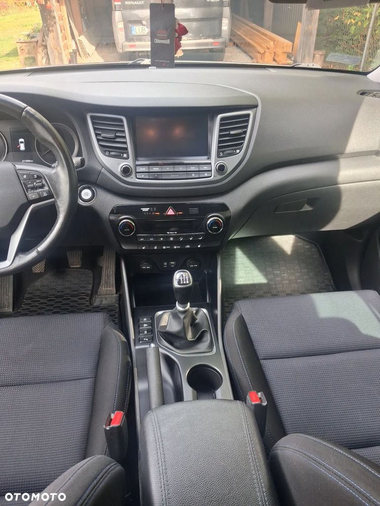 Hyundai Tucson - 8