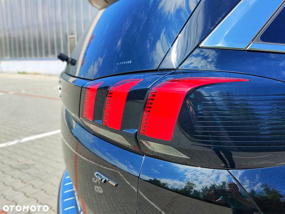 Peugeot 5008 2.0 BlueHDI GT S&S EAT8 - 18