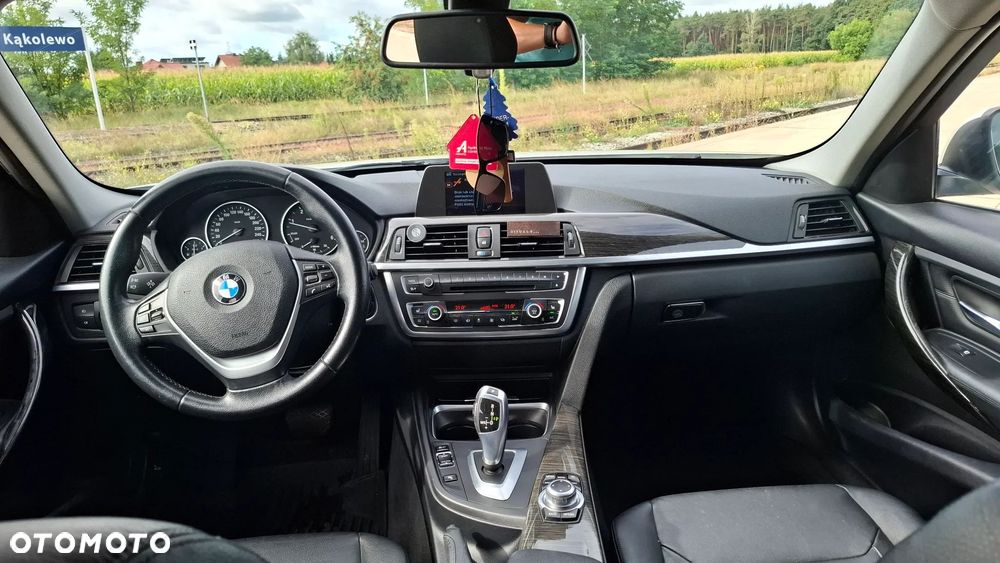 BMW Seria 3 - 10