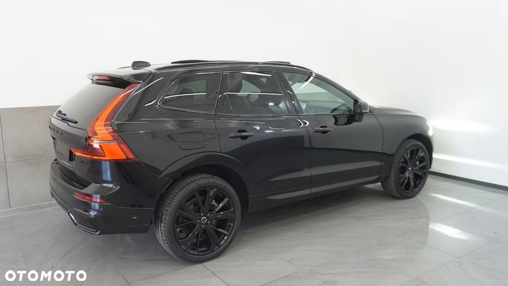 Volvo XC 60 B5 B AWD Ultra Black Edition - 6