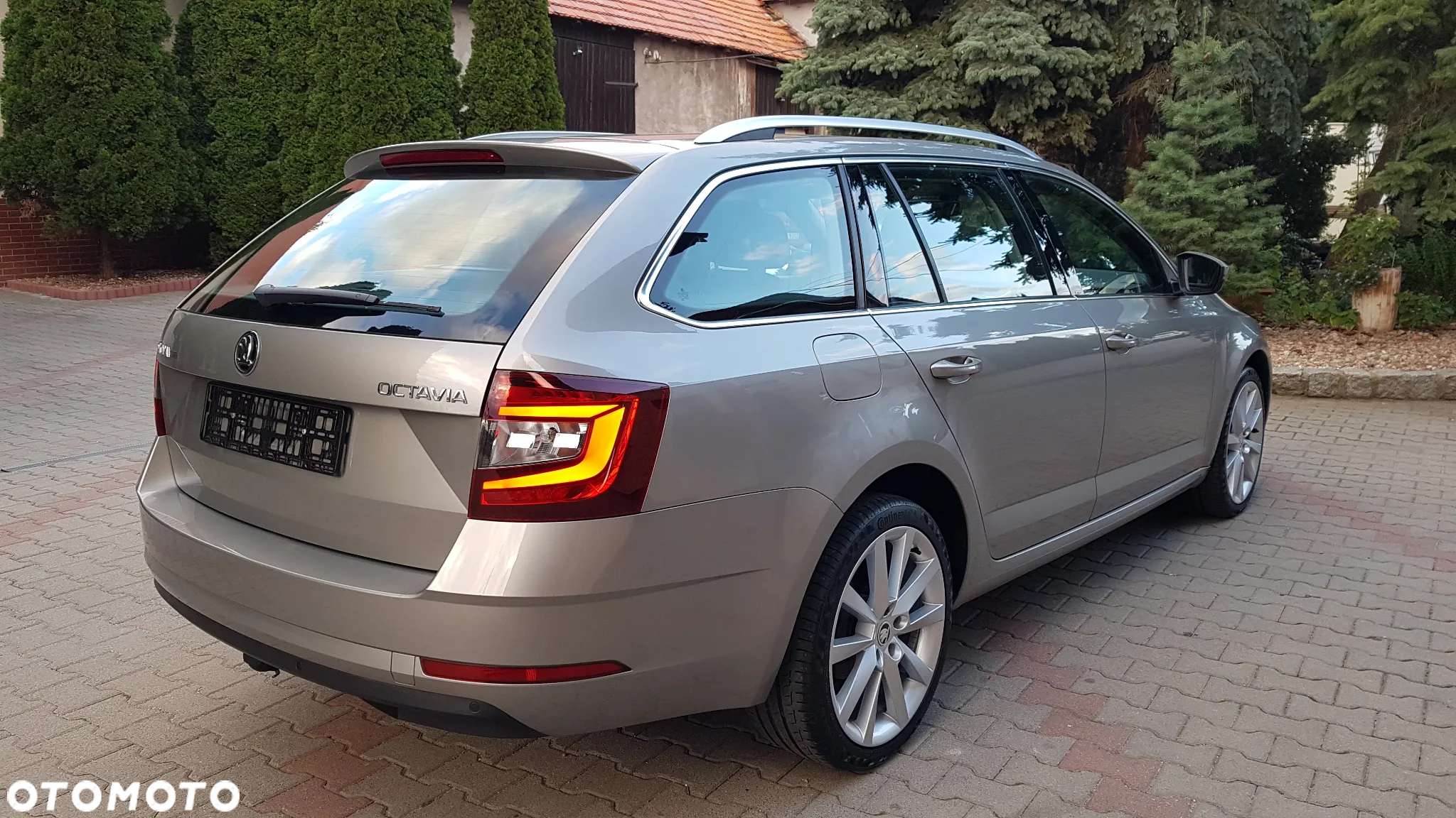 Skoda Octavia 1.5 TSI ACT Ambition DSG - 31