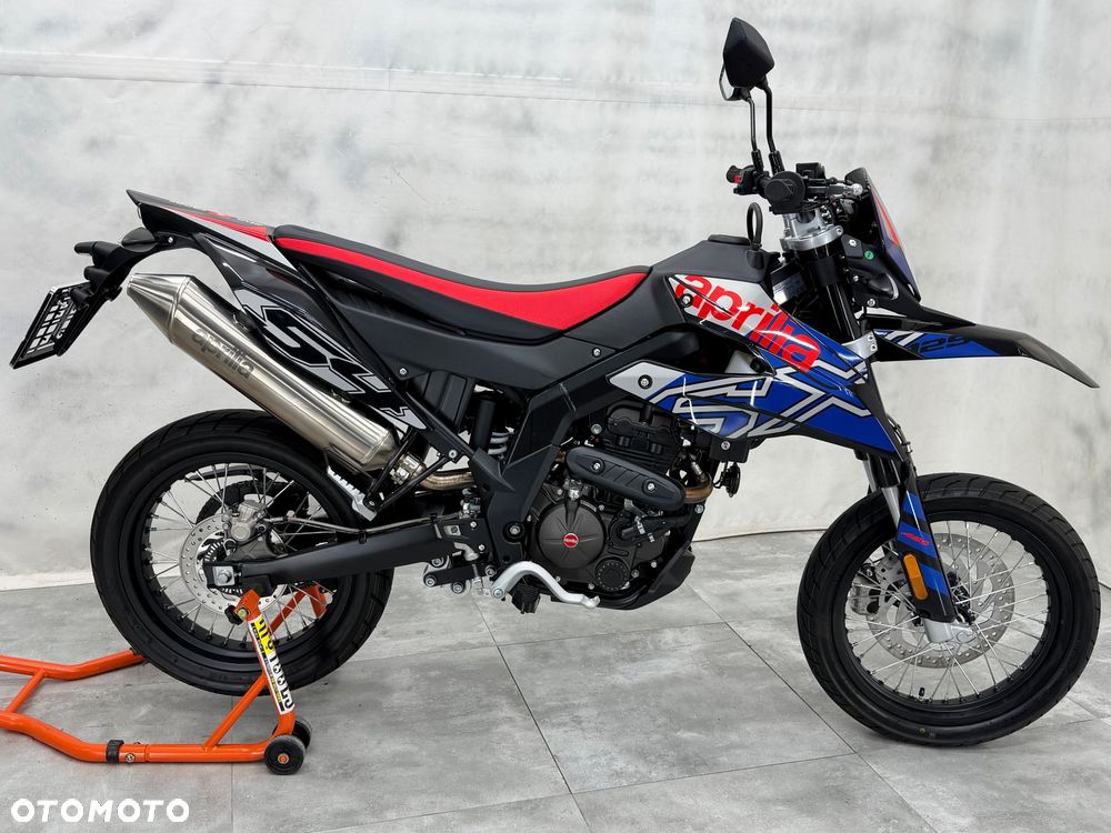 Aprilia SX - 8