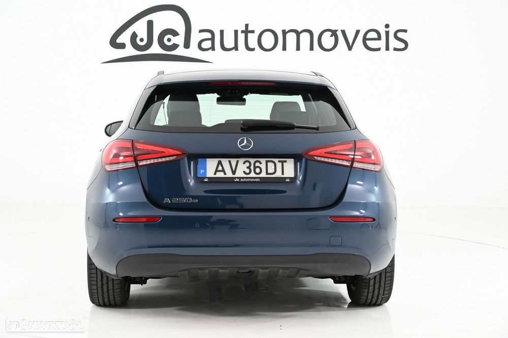 Mercedes-Benz A 250 e Style Plus - 8