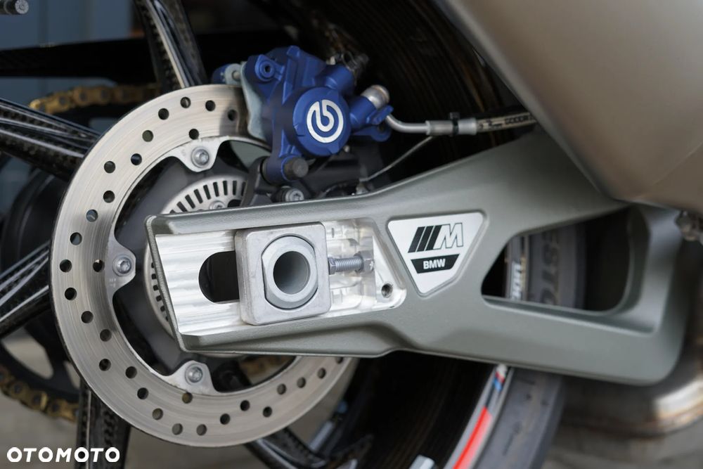 BMW S - 36