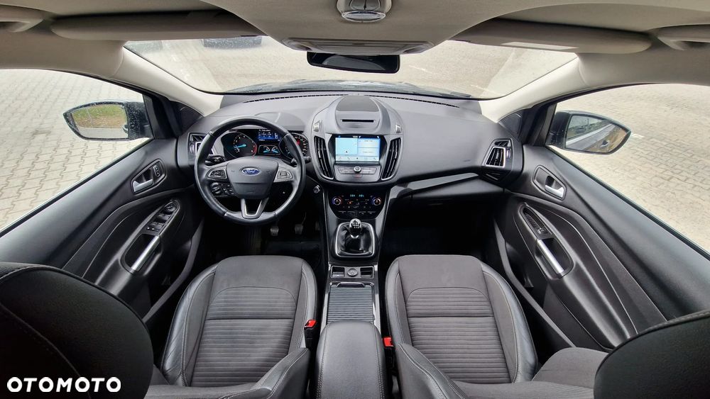 Ford Kuga 1.5 EcoBoost FWD Titanium ASS MMT6 - 9