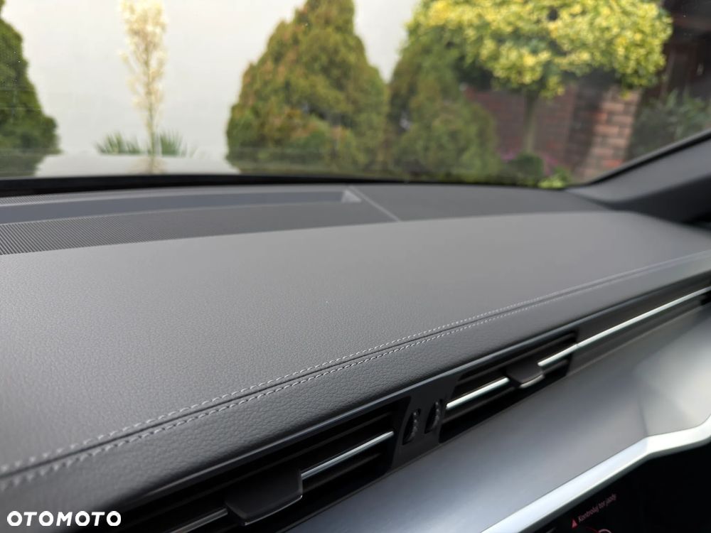 Audi A6 Avant TFSI S tronic - 23