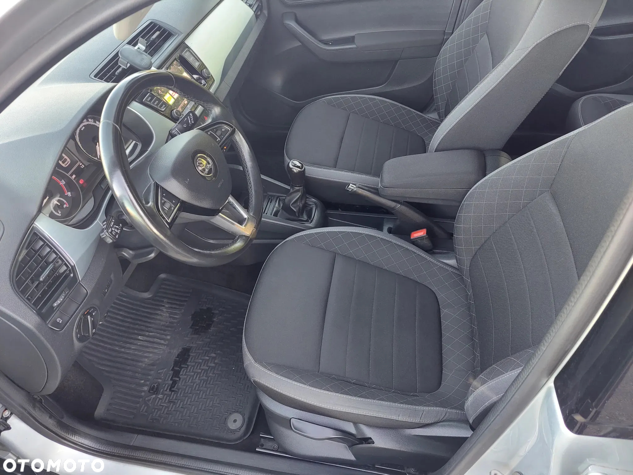 Skoda Fabia 1.0 TSI Ambition - 12