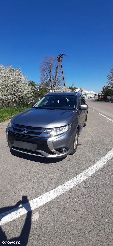 Mitsubishi Outlander 2.0 4WD Plus - 1