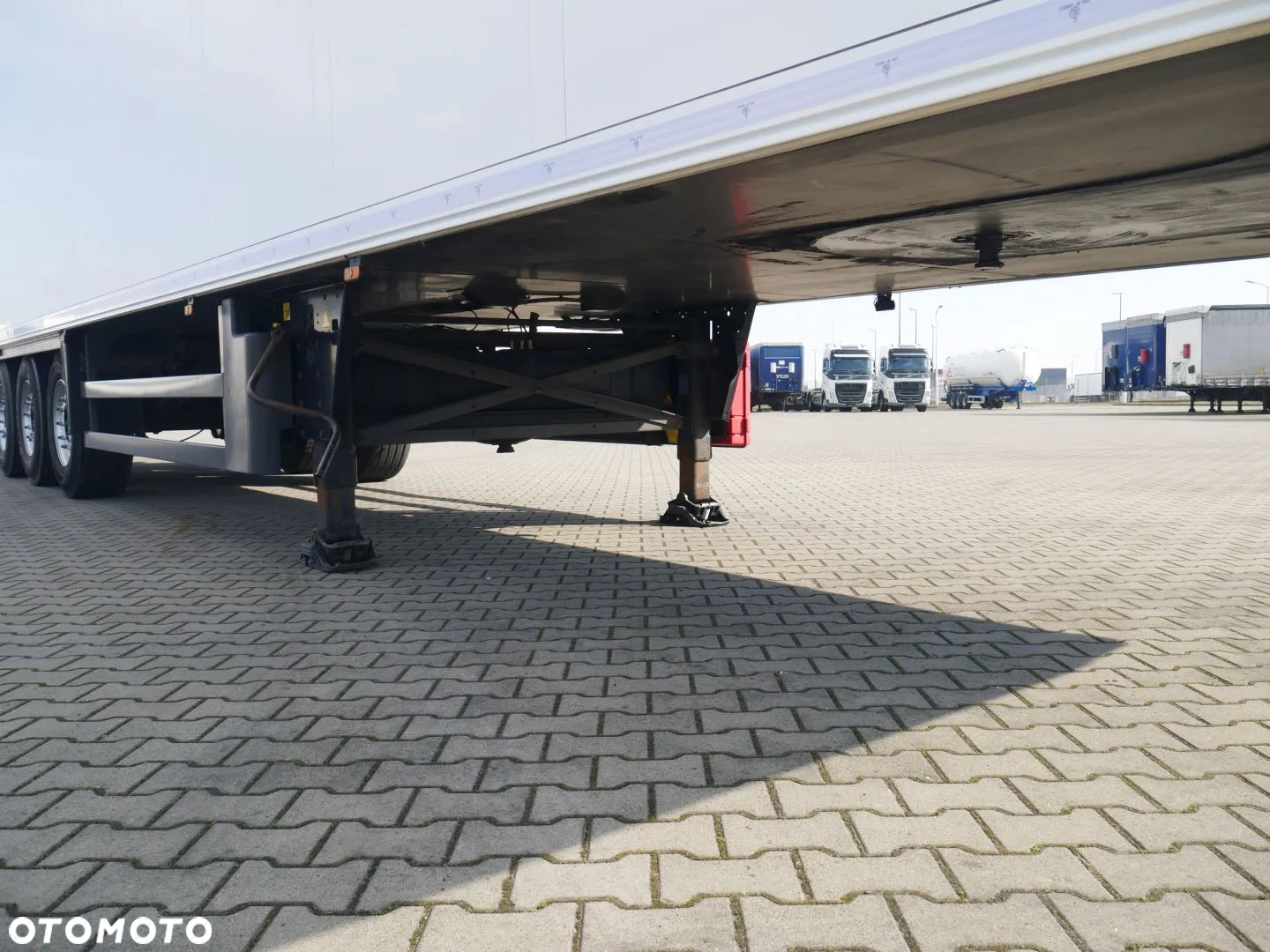 Schmitz Cargobull Chłodnia 60 / Doppelstock / Thermo King 300 / TIP 640651 - 10