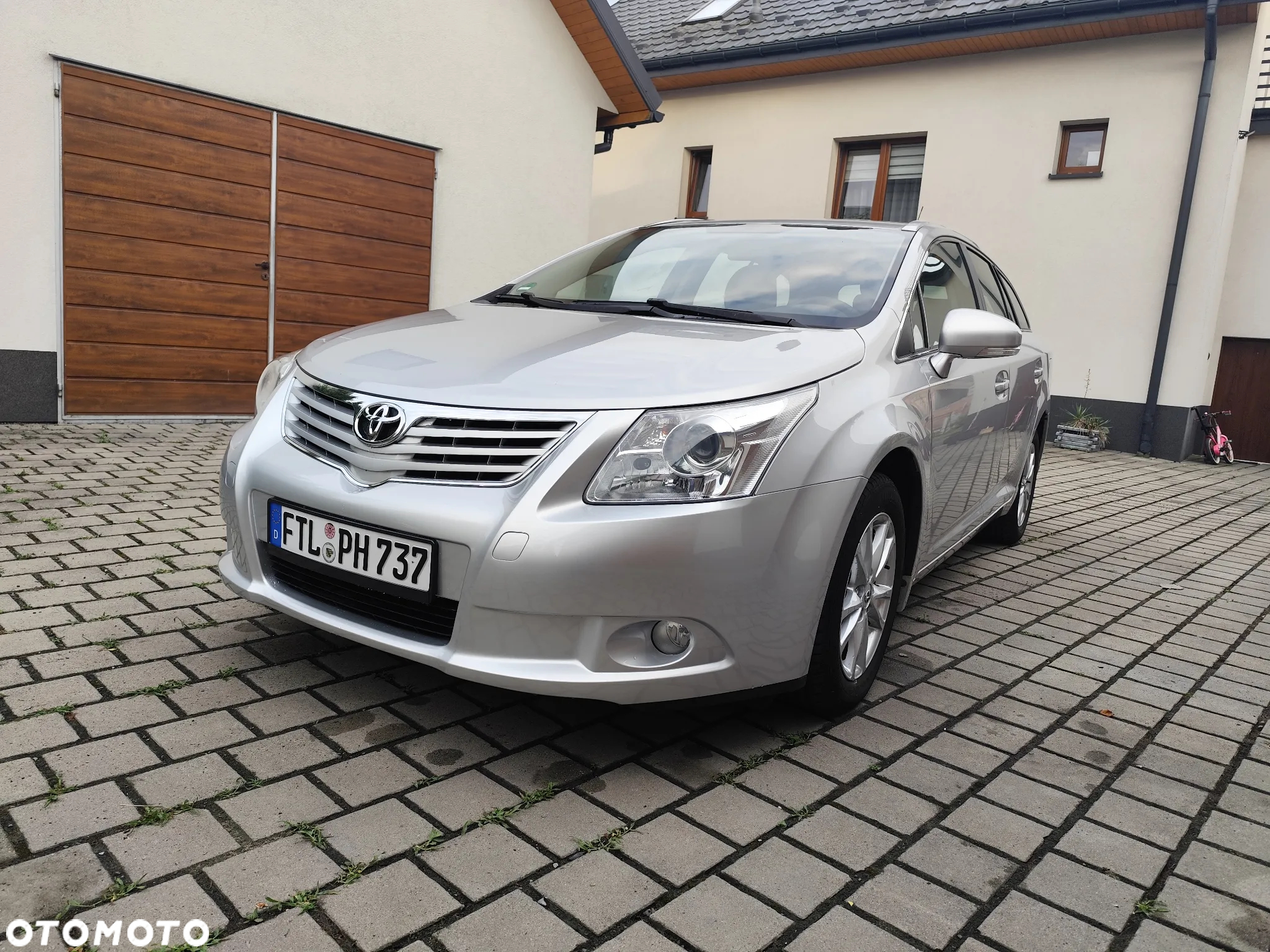 Toyota Avensis 1.6 Active - 20