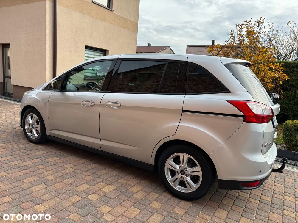Ford Grand C-Max 2011 photo 3