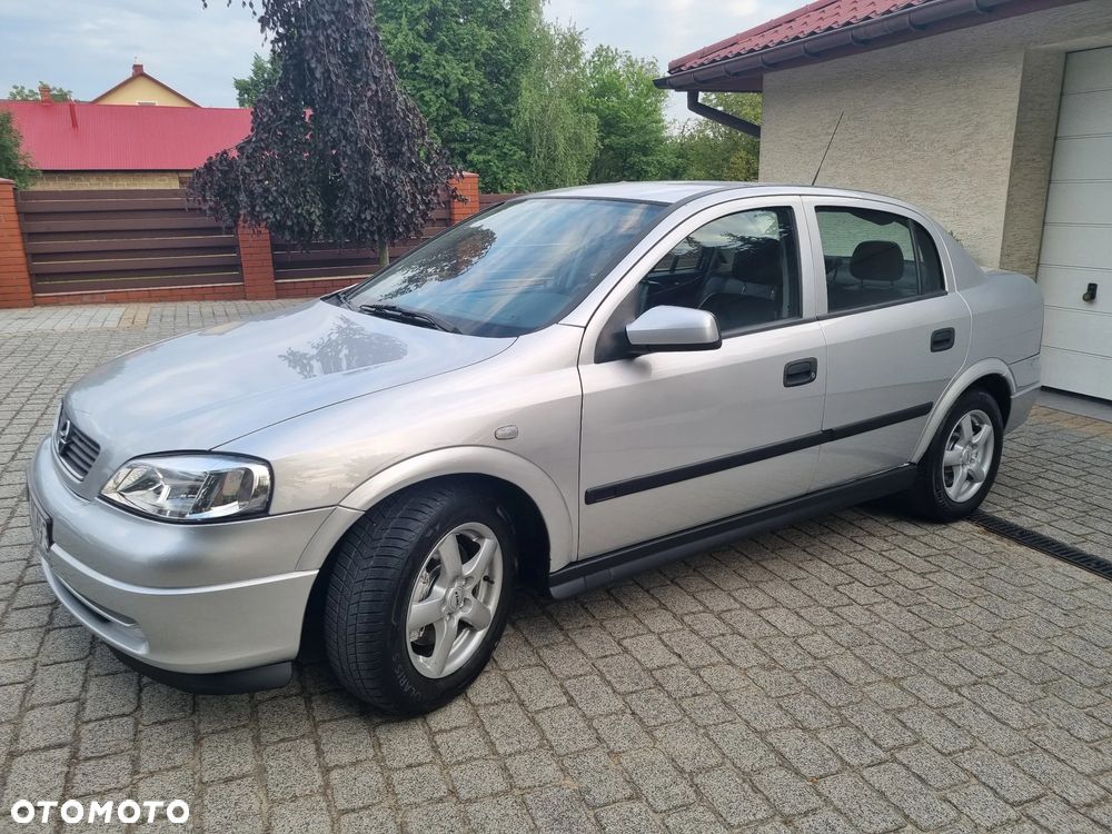 Opel Astra 2.0 DI Elegance - 3