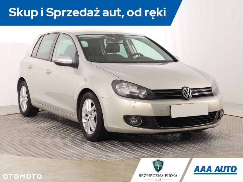 Volkswagen Golf - 3