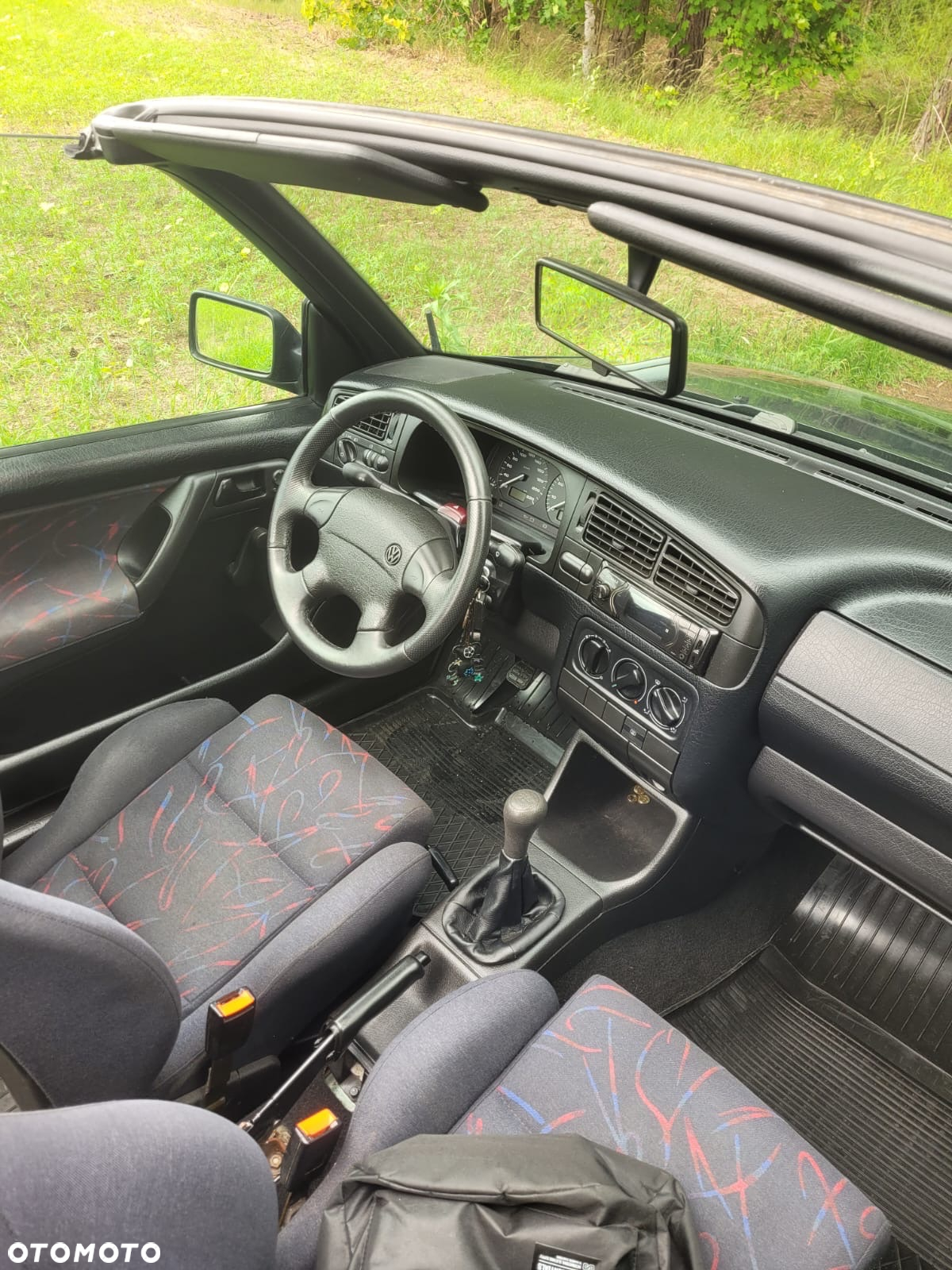 Volkswagen Golf Cabriolet 1.8 Avantgarde - 12